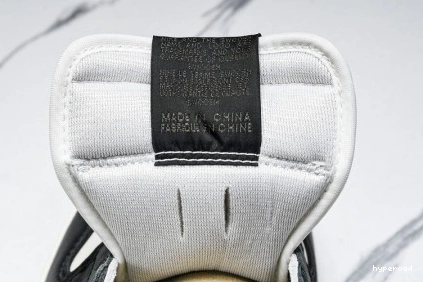 Hyperoad Air OG 1 Jordan Low “Mocha” 1112